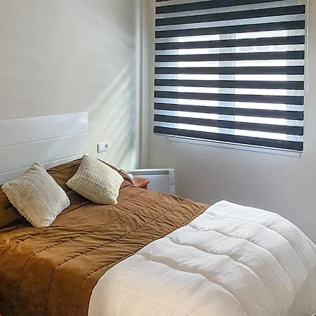 3 Bedroom Amazing In Apartamento *